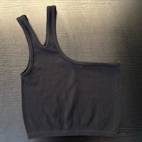 Zara Tops - Zara Black Ribbed Asymmetrical Tank Top